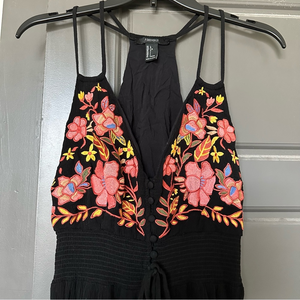 Forever 21 Embroidered Flower Maxi Dress
